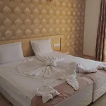 Family Orios Hotel 3*