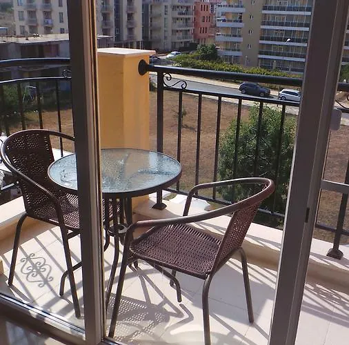 Family Orios فندق بريمورسكو