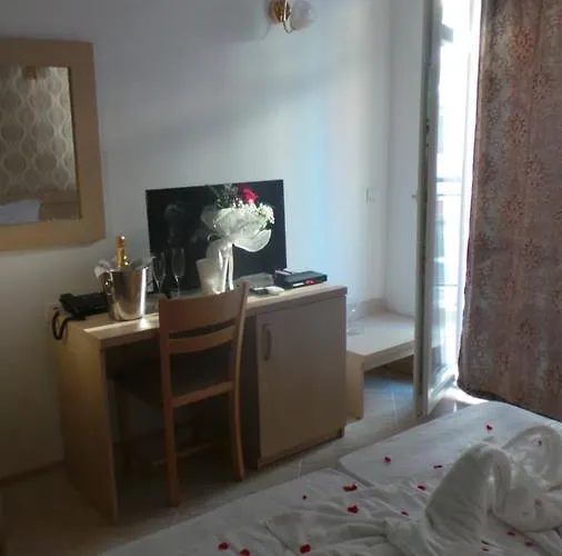 فندق Family Orios