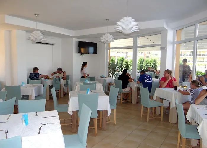 Family Orios 3* بريمورسكو