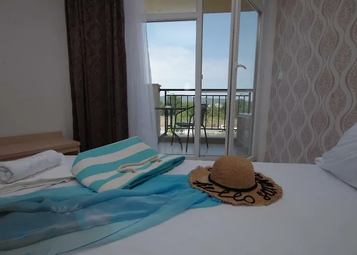 Family Orios 3* بريمورسكو