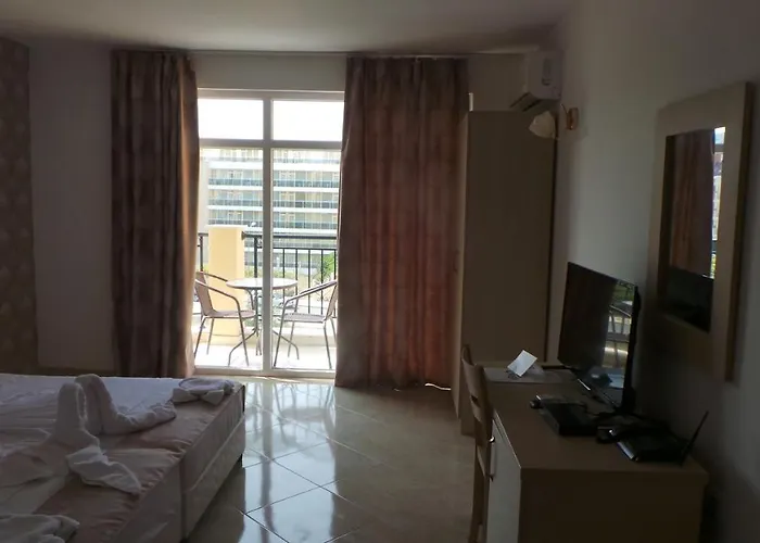 فندق Family Orios