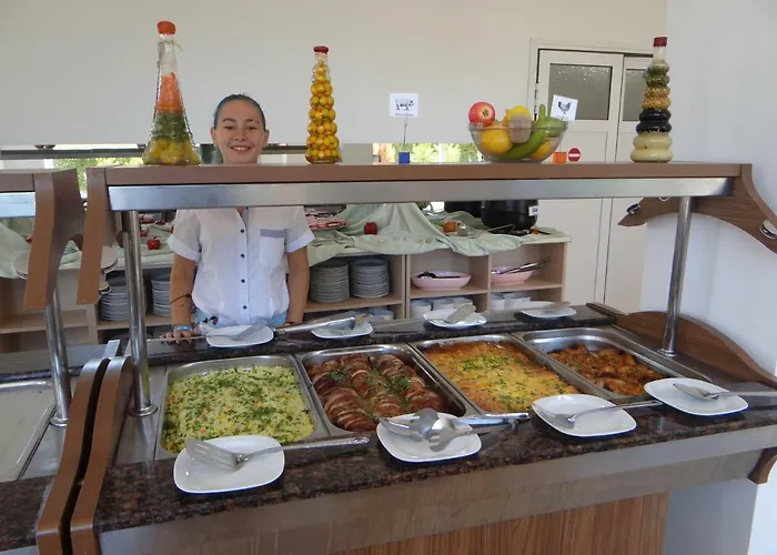 Family Orios Hotel 3*